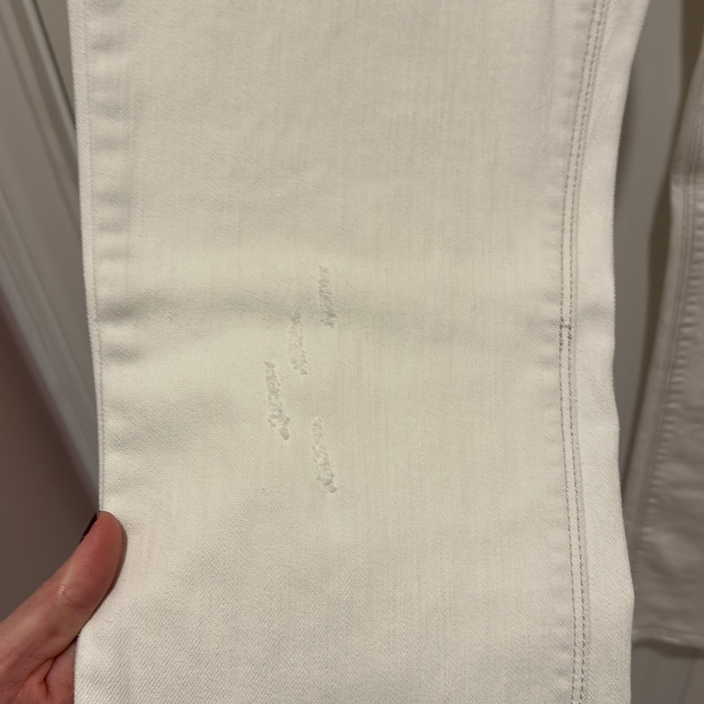 Express Barely Bootcut Jeans In White Size 4 - image 7